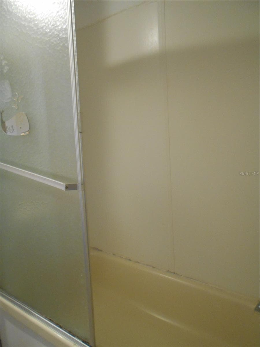 Manufactured Home at 20425 NE 143RD ST, SALT SPRINGS, photo 54 of 71
