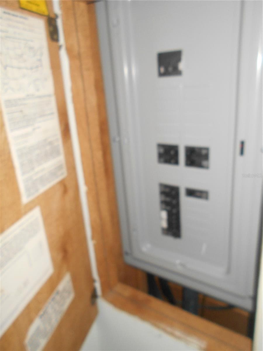 Manufactured Home at 20425 NE 143RD ST, SALT SPRINGS, photo 60 of 71