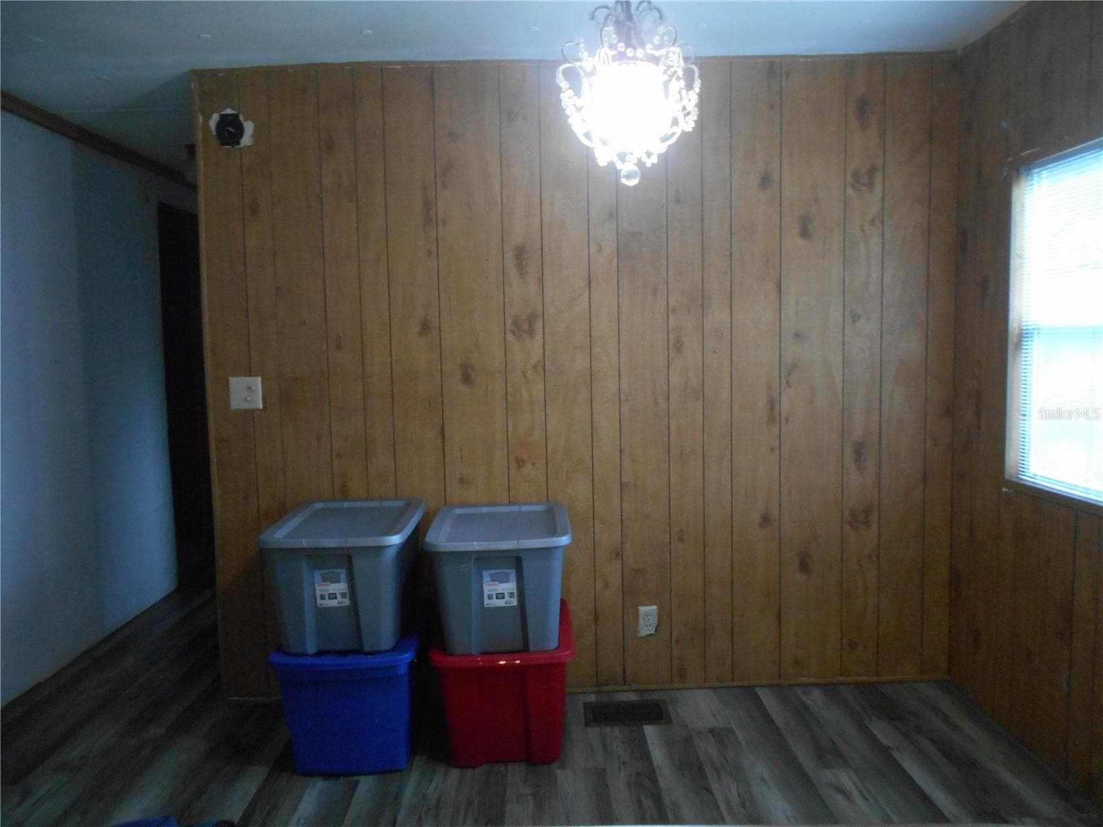 DINING AREA - 20425 NE 143RD ST, SALT SPRINGS
