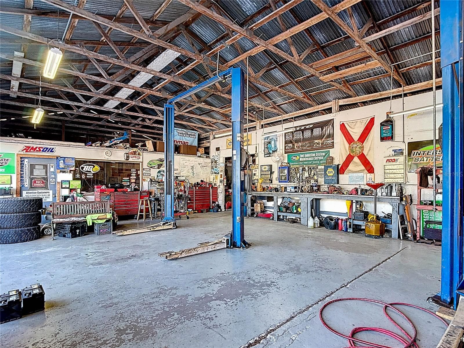 Mixed Use at 16924 SHADY HILLS RD, SPRING HILL, photo 19 of 22