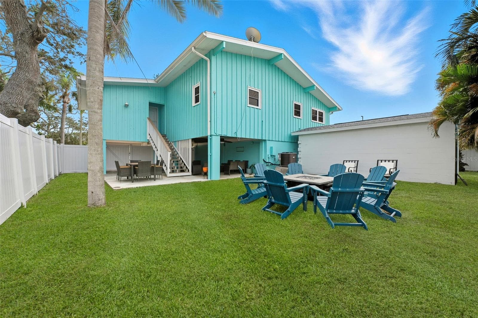 Single Family Residence at 208 BATES AVE, INDIAN ROCKS BEACH, photo 30 of 47