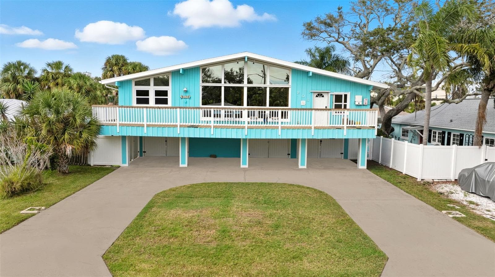 Single Family Residence at 208 BATES AVE, INDIAN ROCKS BEACH, photo 40 of 47