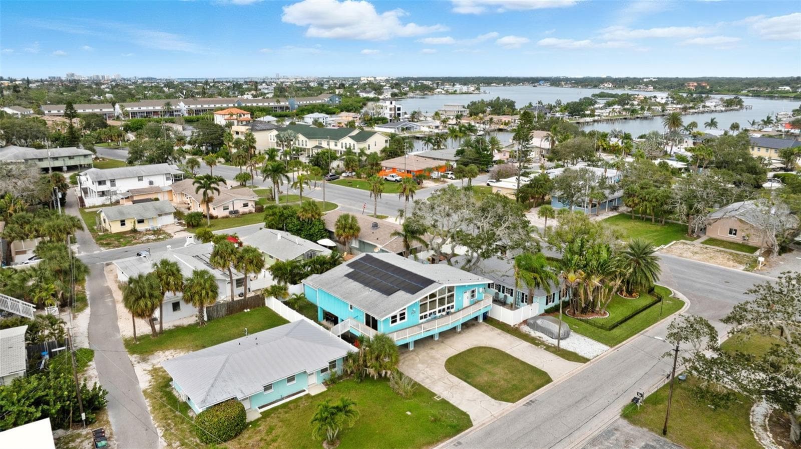 Single Family Residence at 208 BATES AVE, INDIAN ROCKS BEACH, photo 41 of 47