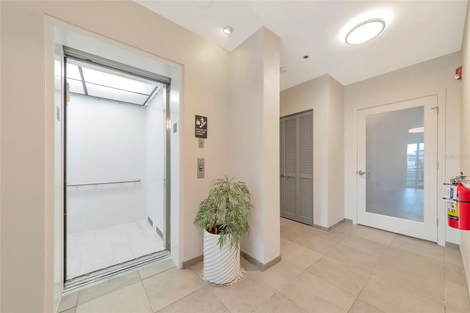 Mixed Use at 1345 2ND ST, SARASOTA, photo 58 of 99