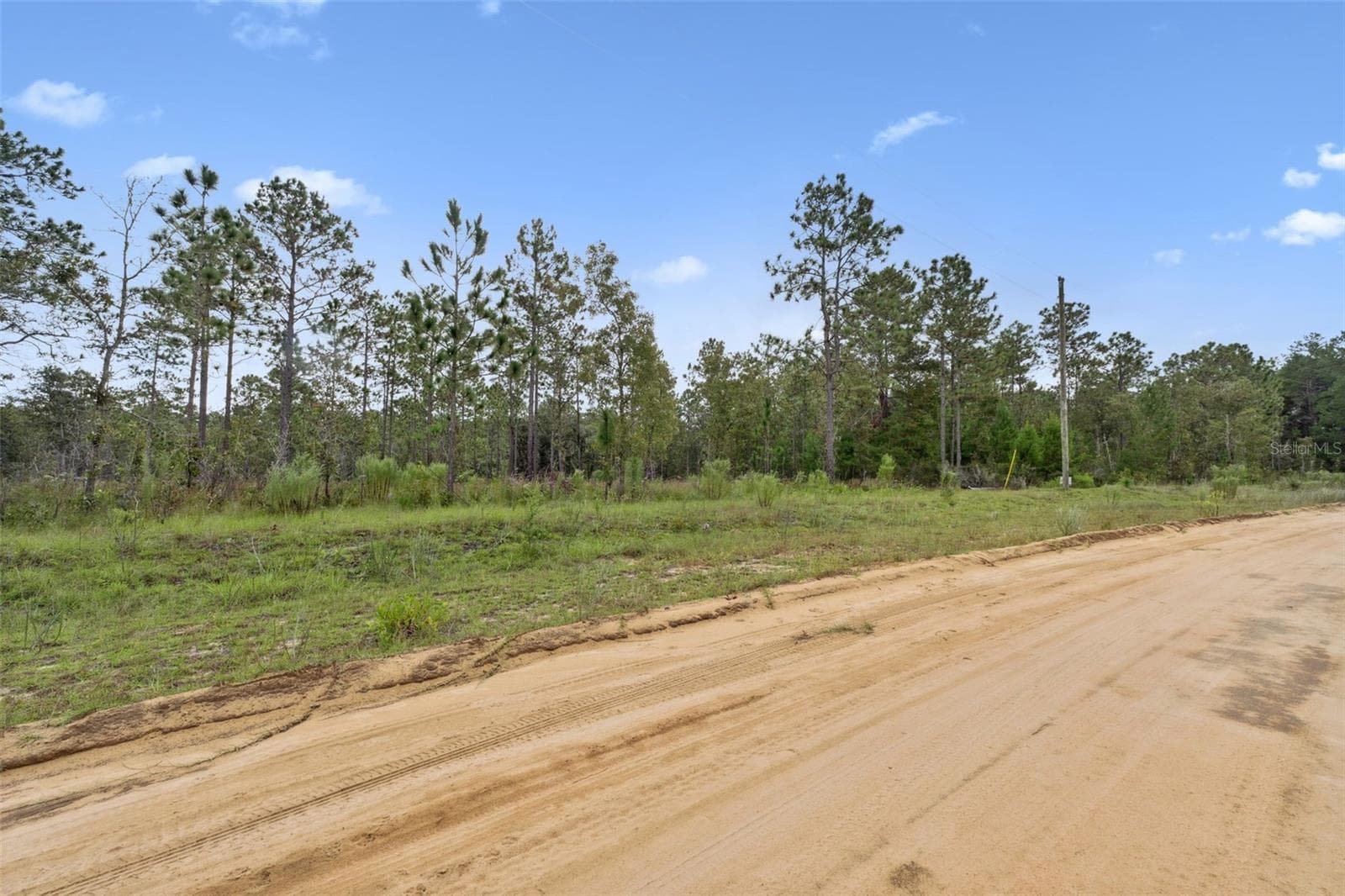 Land at 240 CESSNA WAY, HAWTHORNE, photo 13 of 18