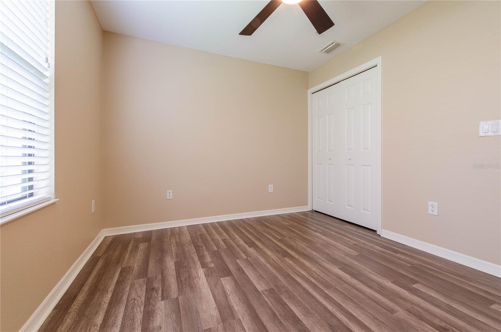 Condominium at 7206 HAMILTON RD #7206, BRADENTON, photo 4 of 32
