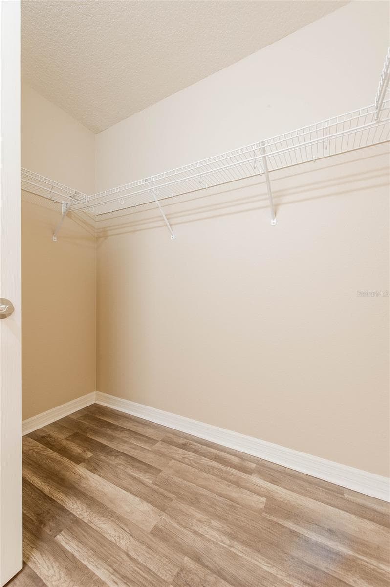 Condominium at 7206 HAMILTON RD #7206, BRADENTON, photo 16 of 32