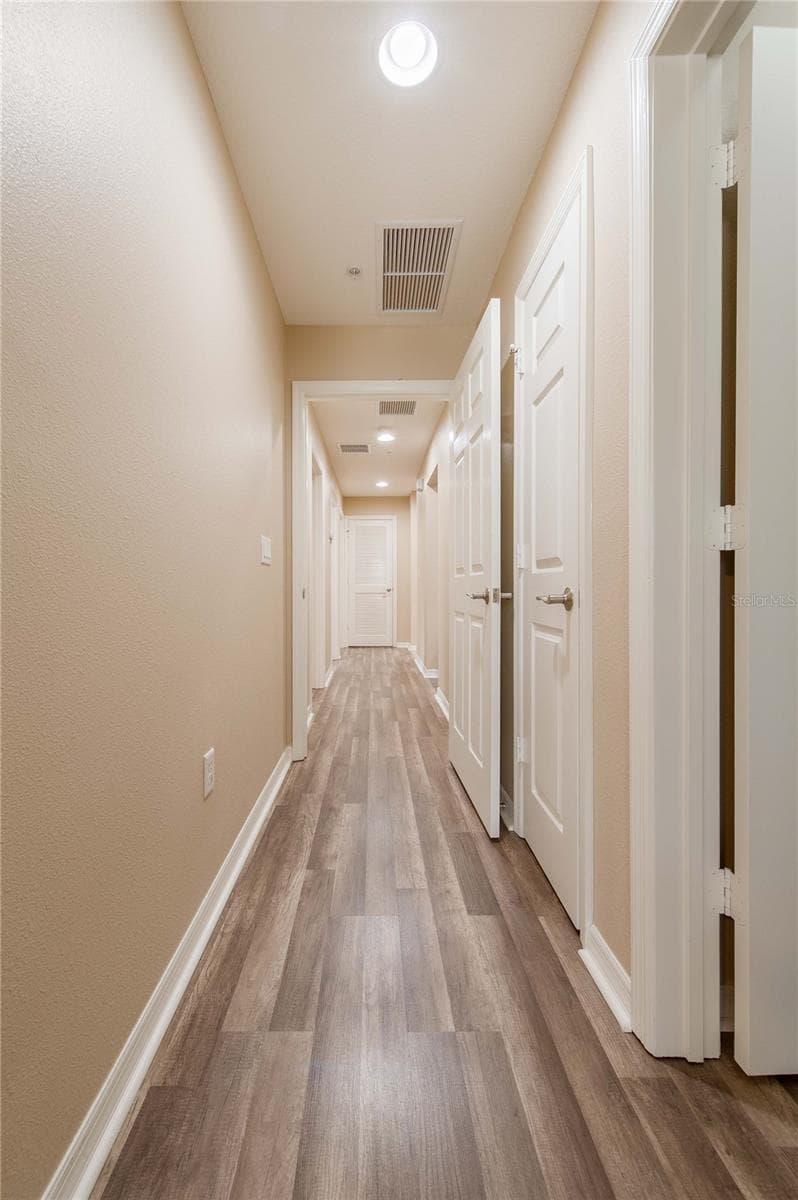 Condominium at 7206 HAMILTON RD #7206, BRADENTON, photo 18 of 32