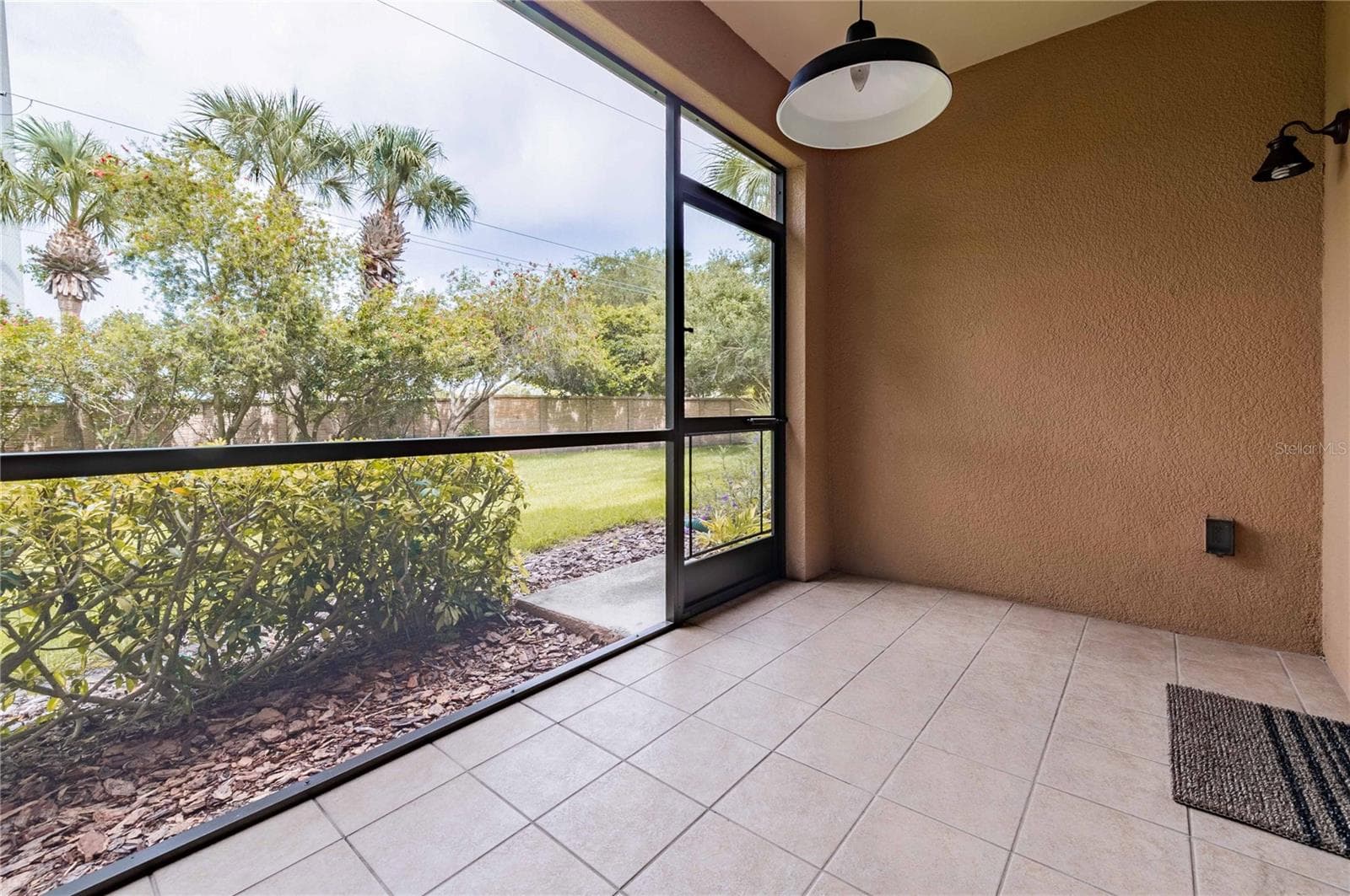 Condominium at 7206 HAMILTON RD #7206, BRADENTON, photo 23 of 32