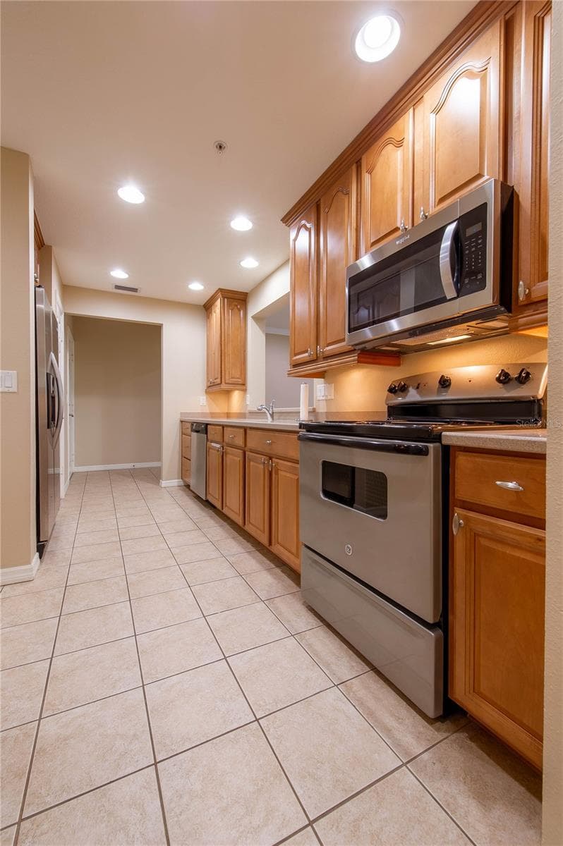 Condominium at 7206 HAMILTON RD #7206, BRADENTON, photo 24 of 32