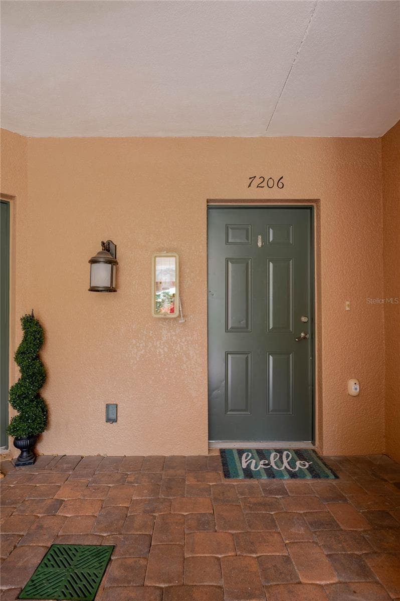 Condominium at 7206 HAMILTON RD #7206, BRADENTON, photo 28 of 32