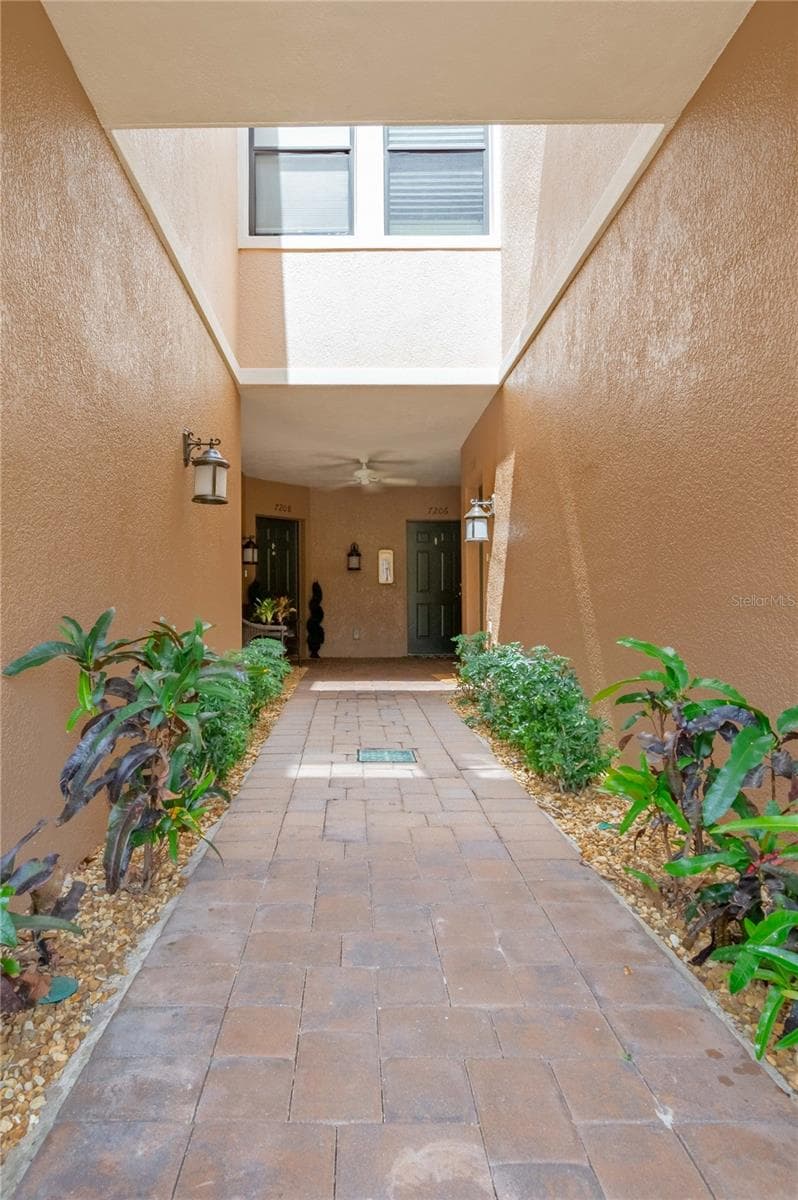Condominium at 7206 HAMILTON RD #7206, BRADENTON, photo 31 of 32