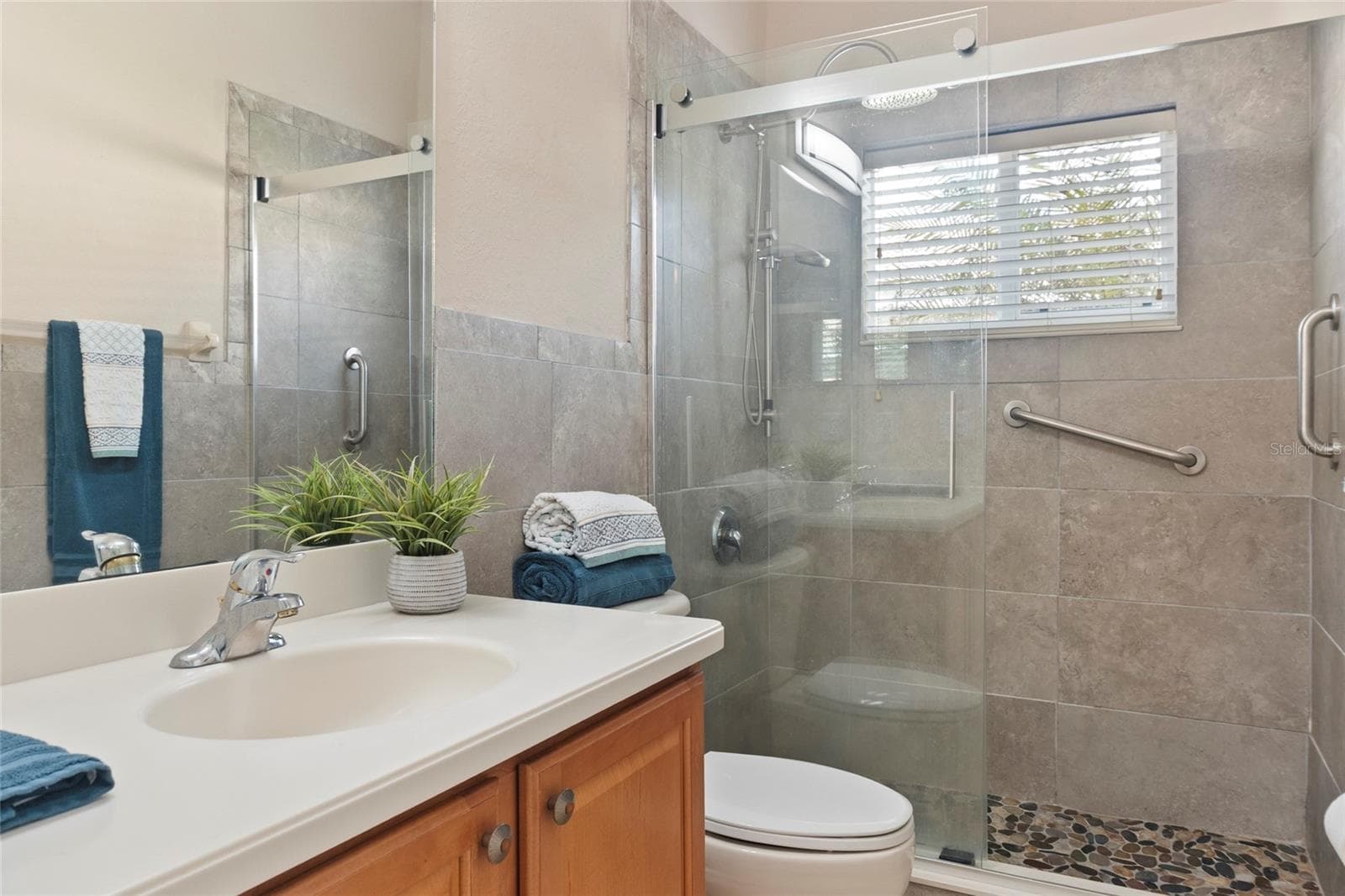 1st FL Bath (1) - 8746 STONE HARBOUR LOOP, BRADENTON