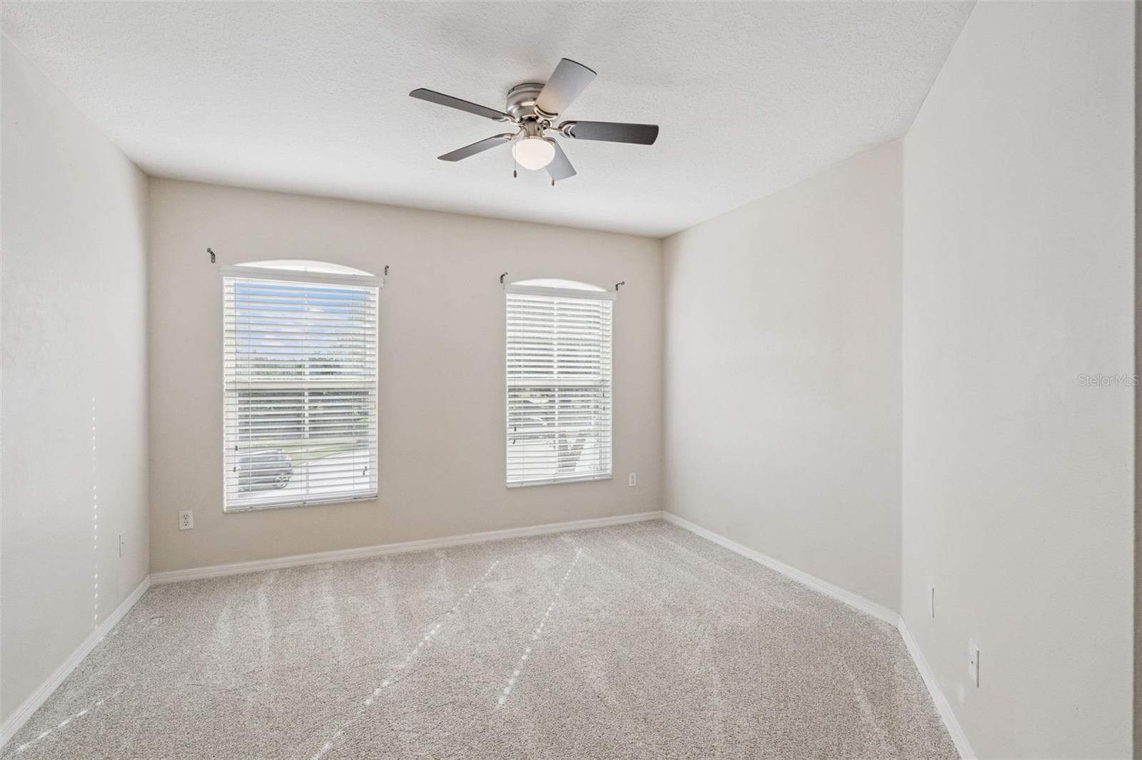 Townhouse at 10376 FALLSGROVE ST, ORLANDO, photo 32 of 38