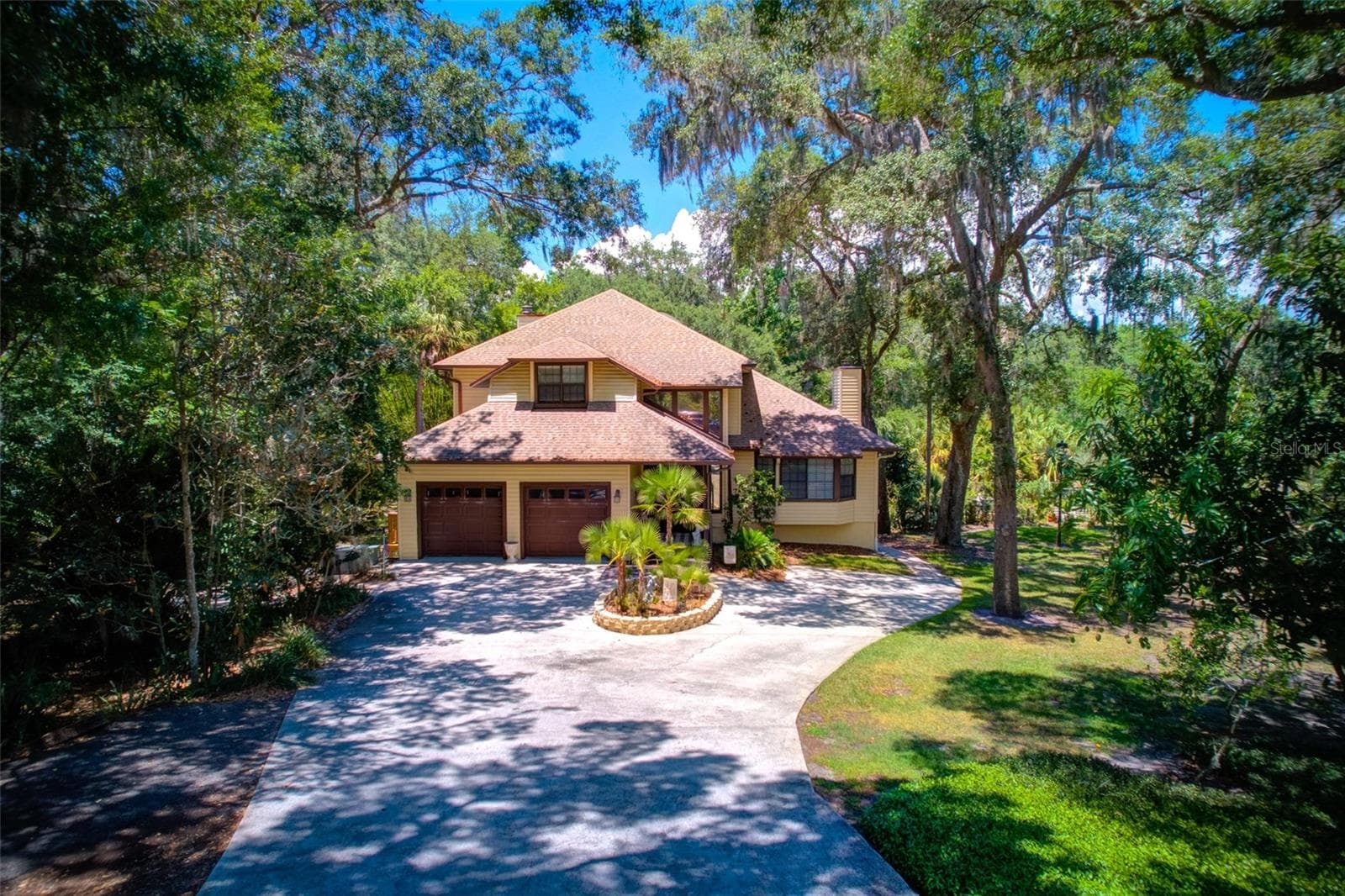 Single Family Residence at 11526 RIVER COUNTRY DR, RIVERVIEW, photo 14 of 45