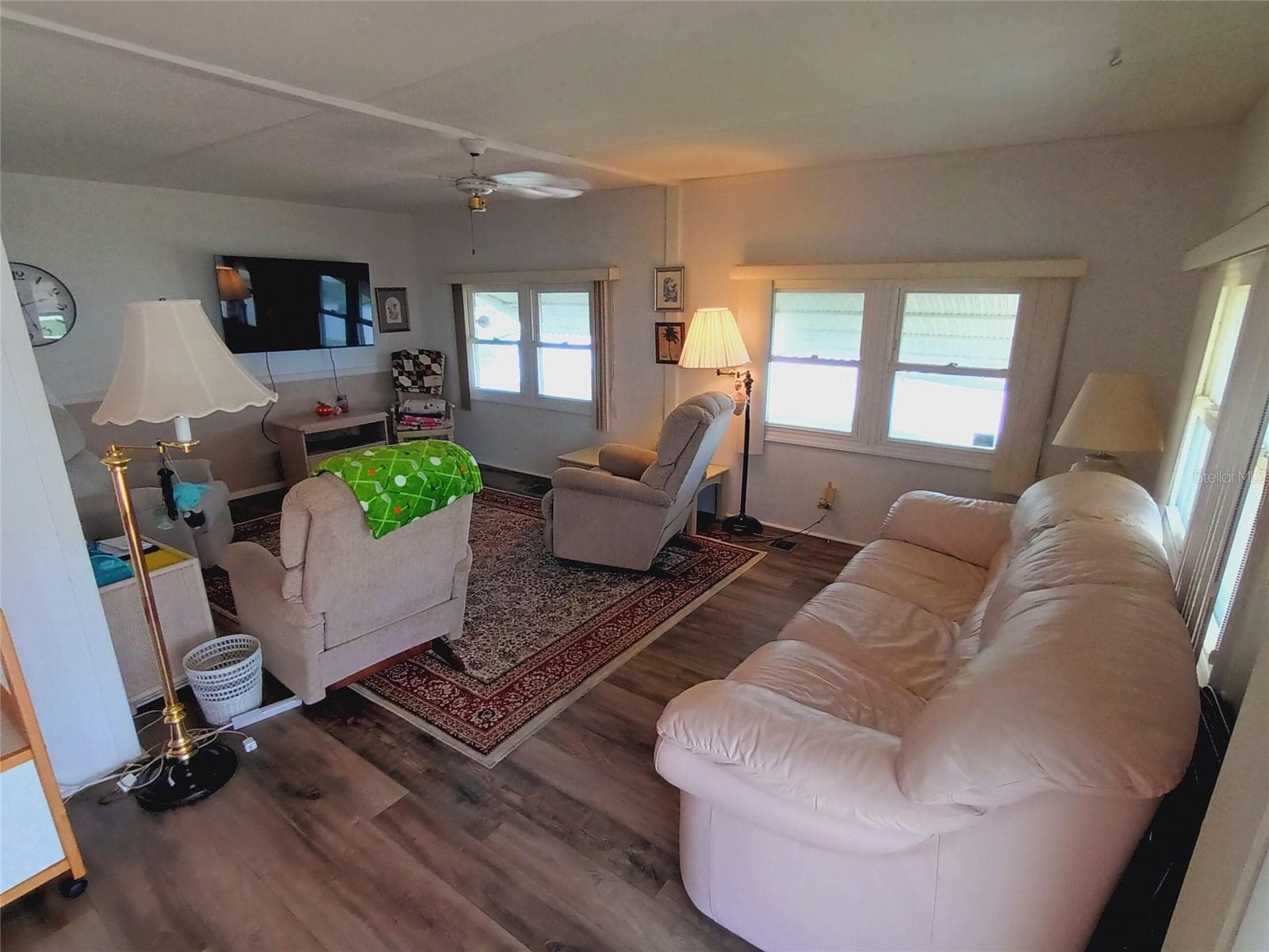 Mobile Home at 5229 BEL AIR AVE, SARASOTA, photo 12 of 76