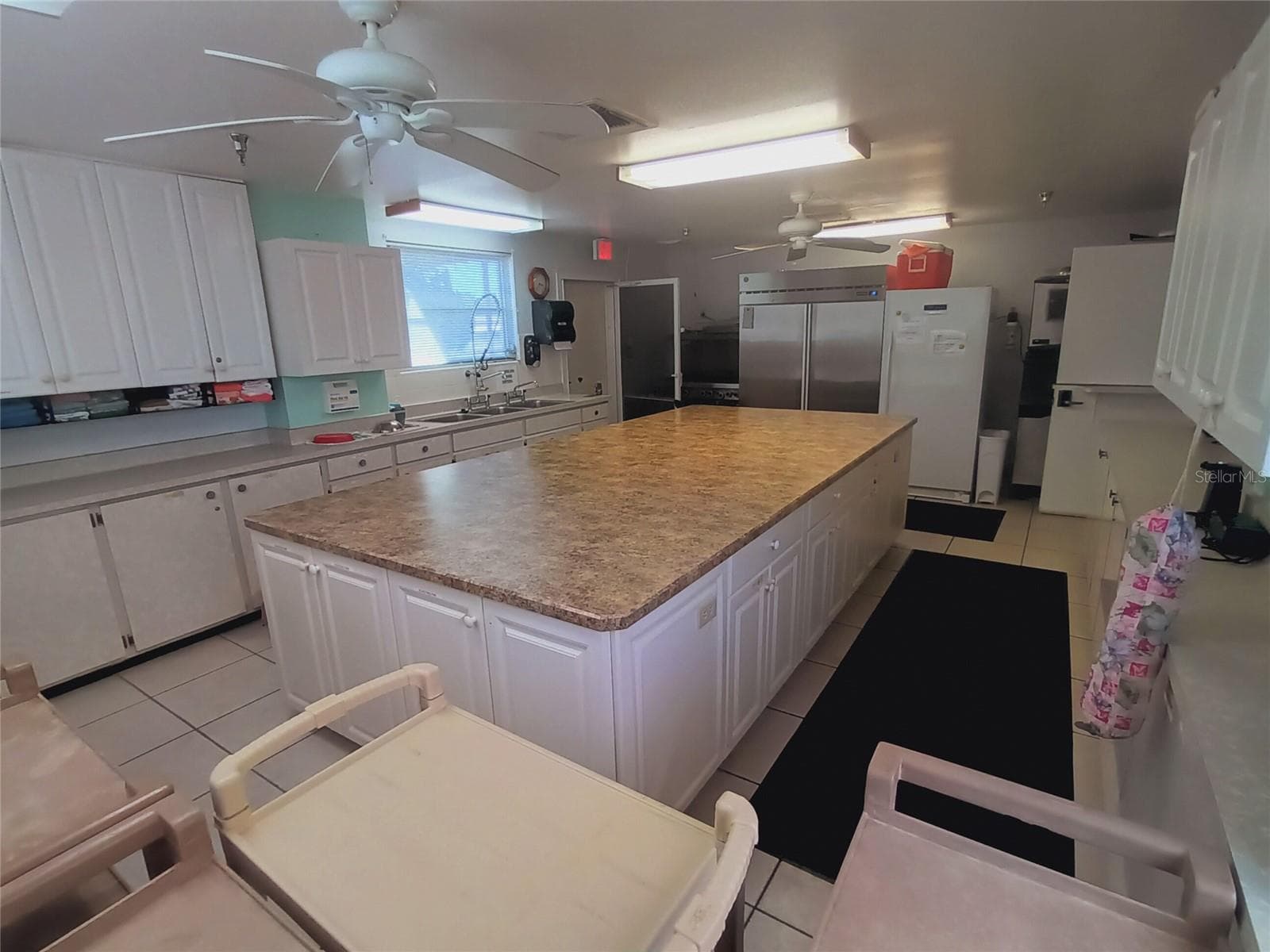 Mobile Home at 5229 BEL AIR AVE, SARASOTA, photo 75 of 76