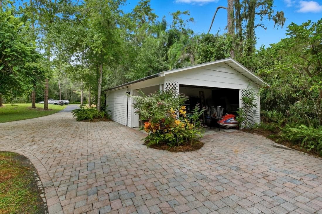 Secondary Detached Garage - 4733 CHULUOTA RD, ORLANDO