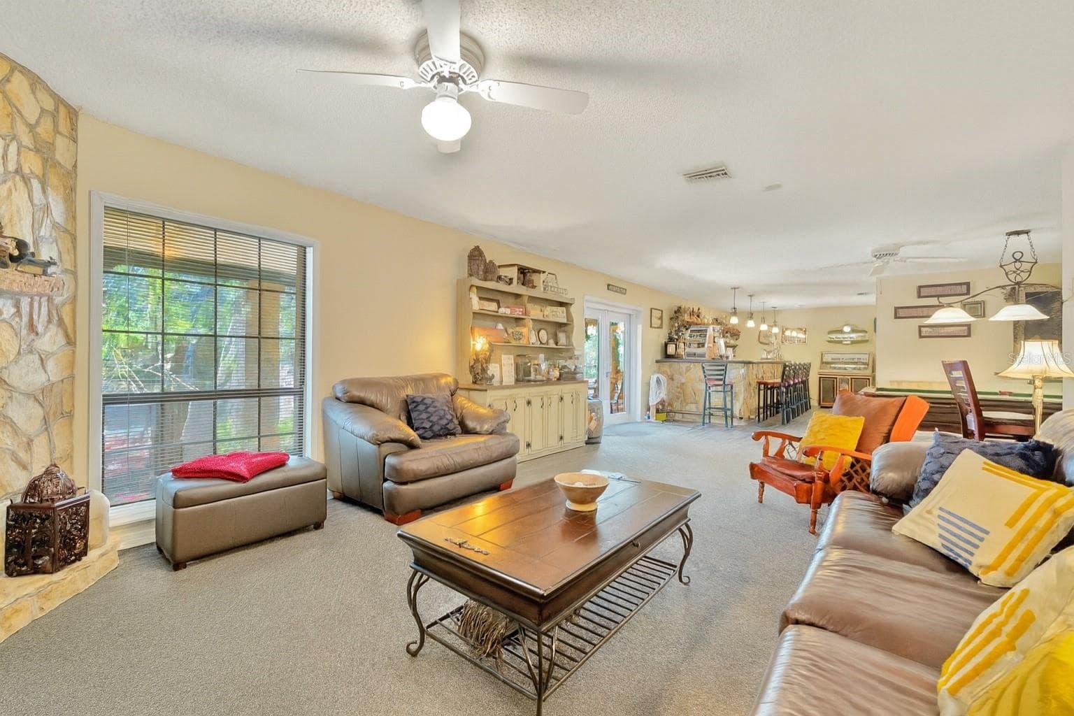 Single Family Residence at 11526 RIVER COUNTRY DR, RIVERVIEW, photo 16 of 45