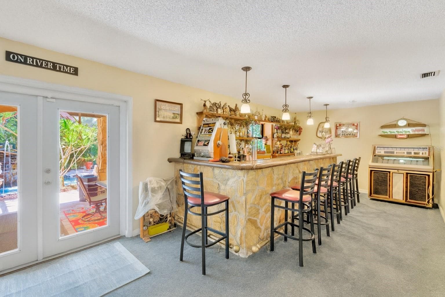 Single Family Residence at 11526 RIVER COUNTRY DR, RIVERVIEW, photo 17 of 45