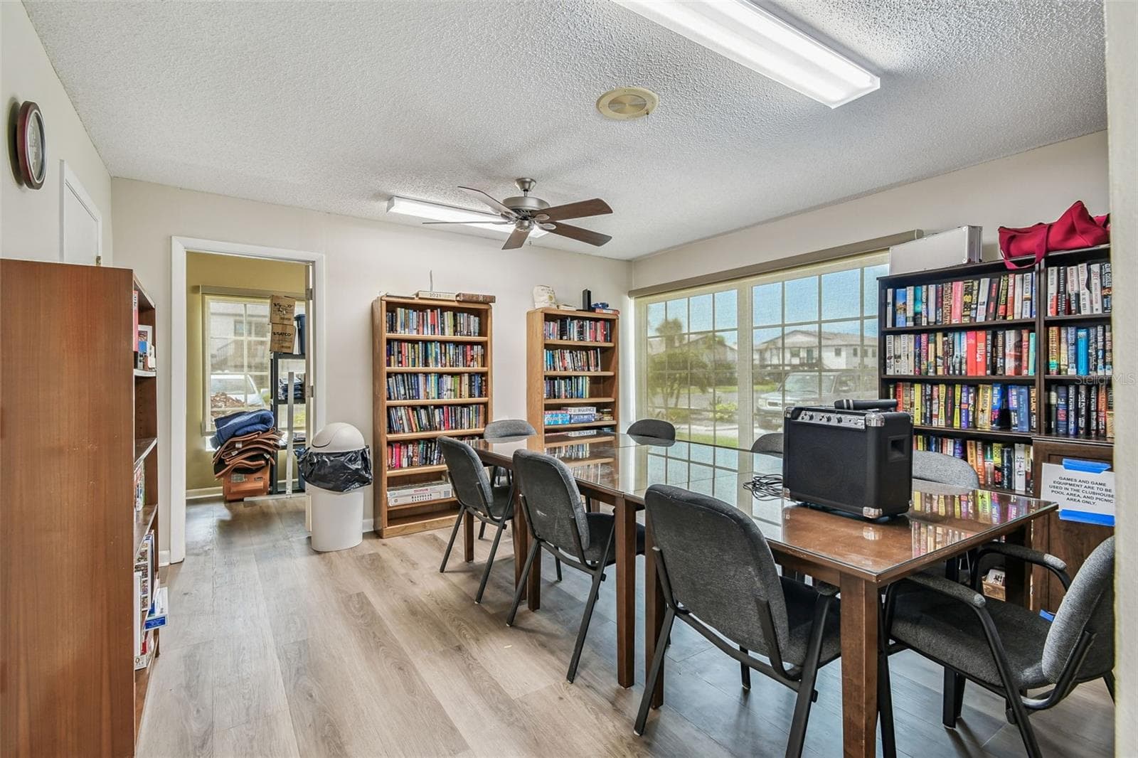 Condominium at 7301 29TH AVE DR W #202, BRADENTON, photo 37 of 46
