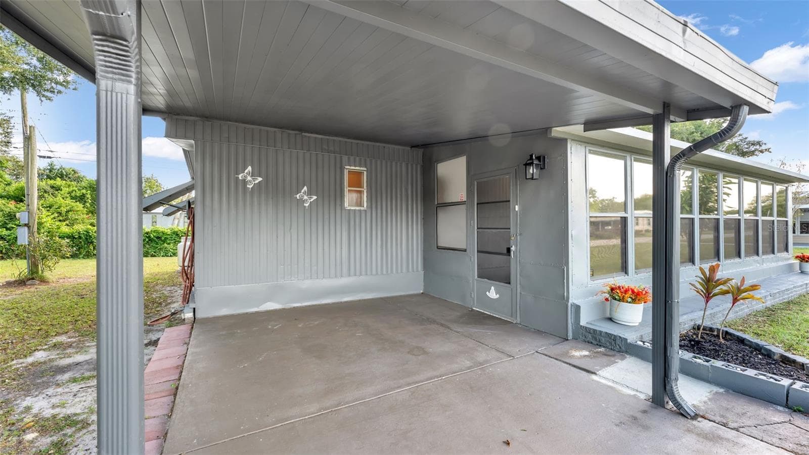 Carport - 203 JANET LN, LAKELAND