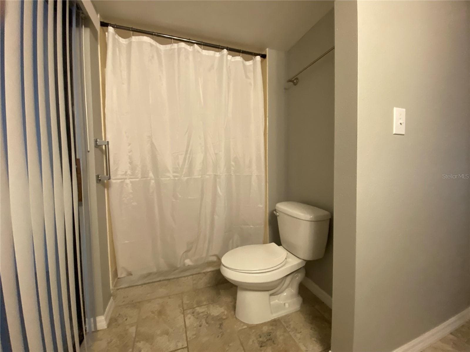 Condominium at 4400 CASTLEPALM RD, ORLANDO, photo 13 of 38