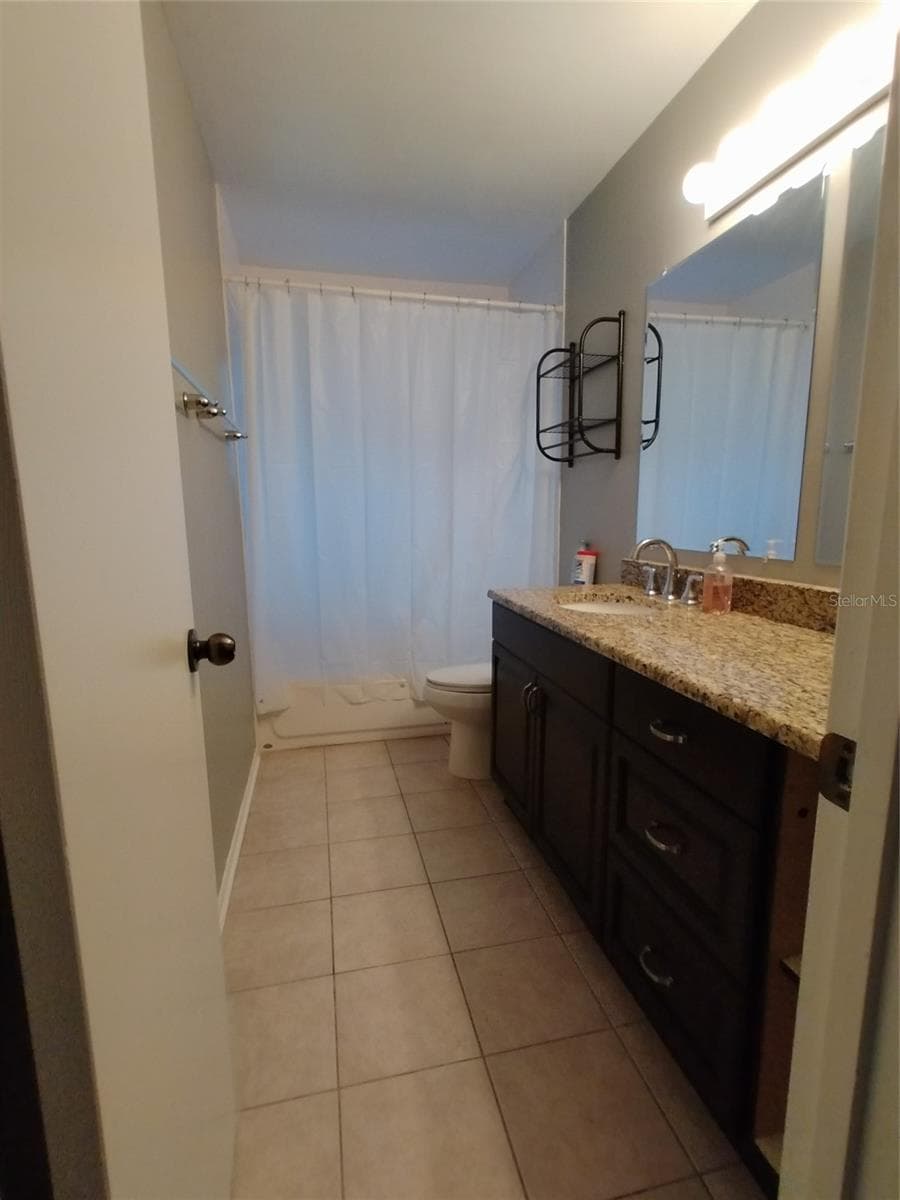 Condominium at 4400 CASTLEPALM RD, ORLANDO, photo 16 of 38