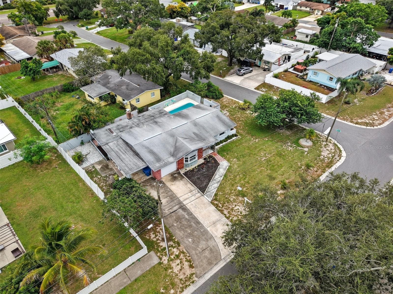Single Family Residence at 12361 114TH ST, LARGO, photo 38 of 43