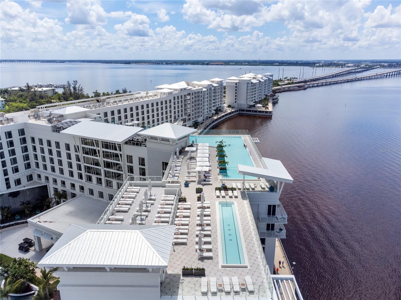 Minutes away from Sunseaker resort - 234 BEENEY RD SE, PORT CHARLOTTE