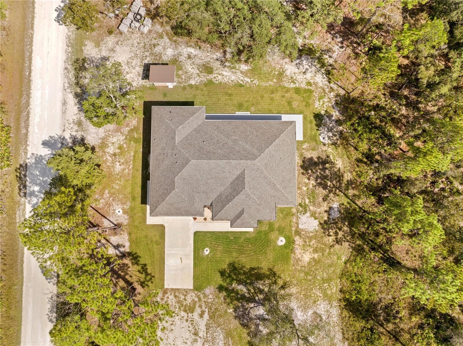 Single Family Residence at 18130 PARROT RD, WEEKI WACHEE, photo 30 of 34