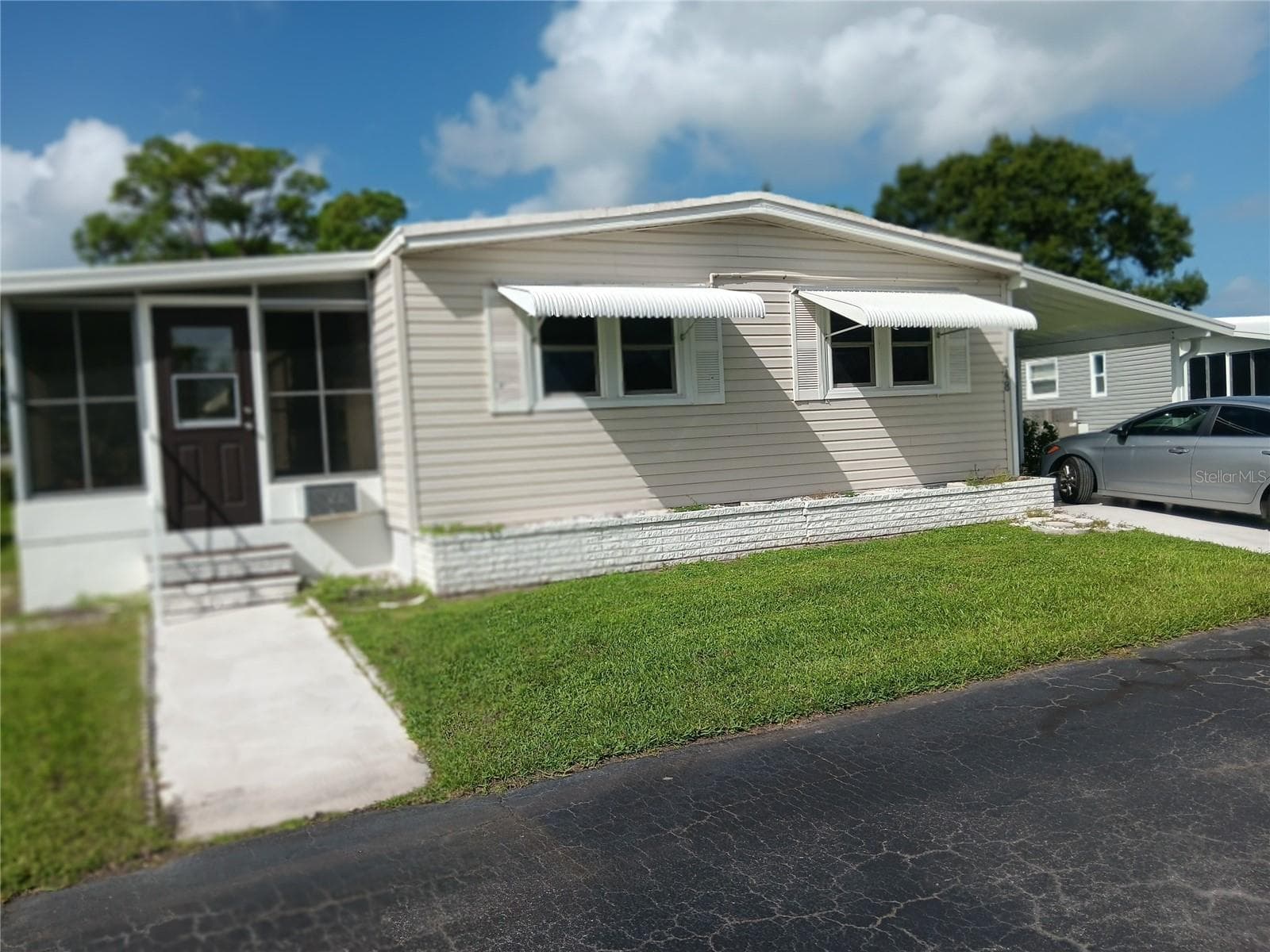 WELCOME HOME !! - 348 TROPIC DR, OSPREY