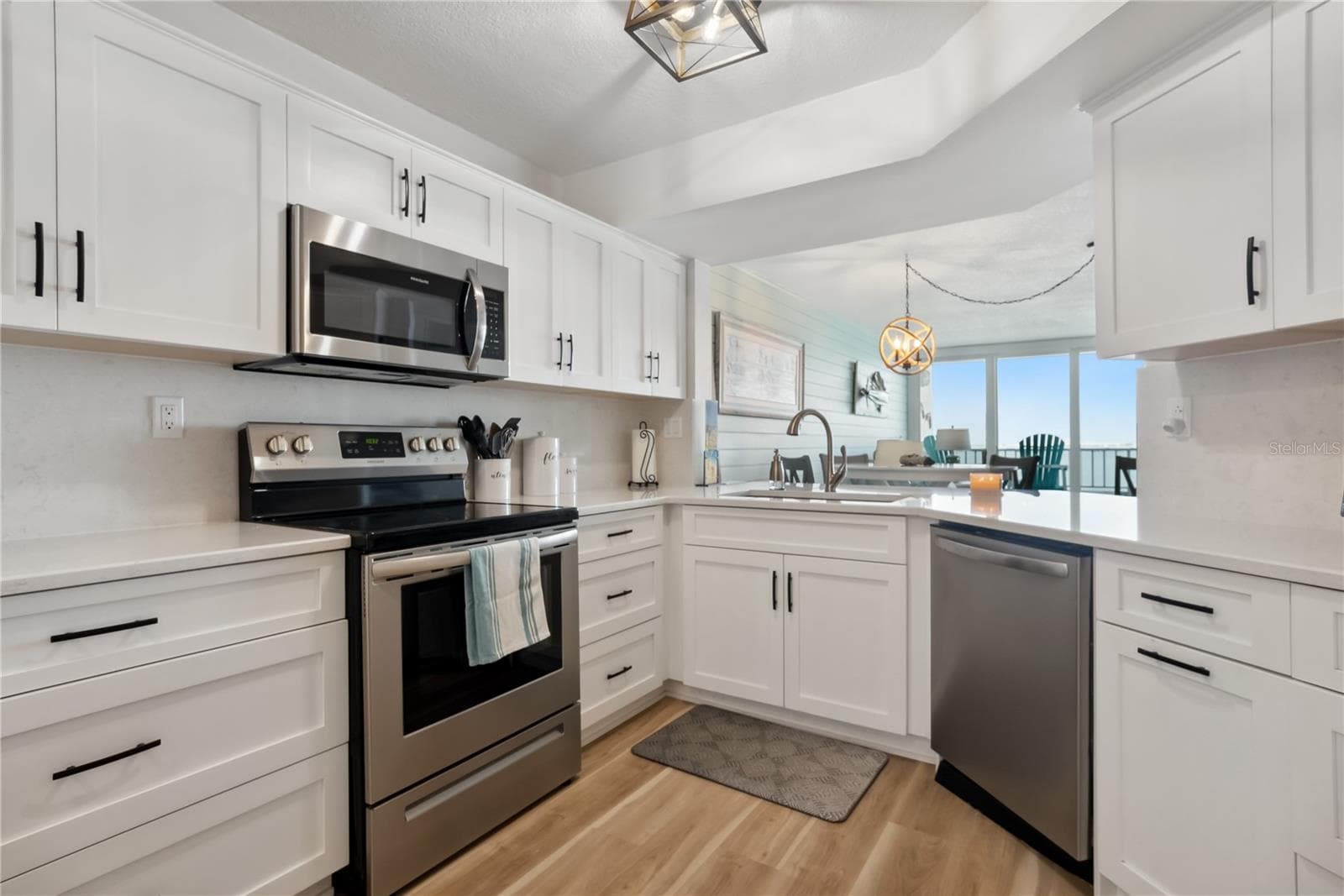 Condominium at 5279 ISLA KEY BLVD S #212, ST PETERSBURG, photo 12 of 39