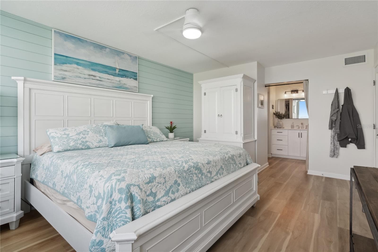 Condominium at 5279 ISLA KEY BLVD S #212, ST PETERSBURG, photo 19 of 39
