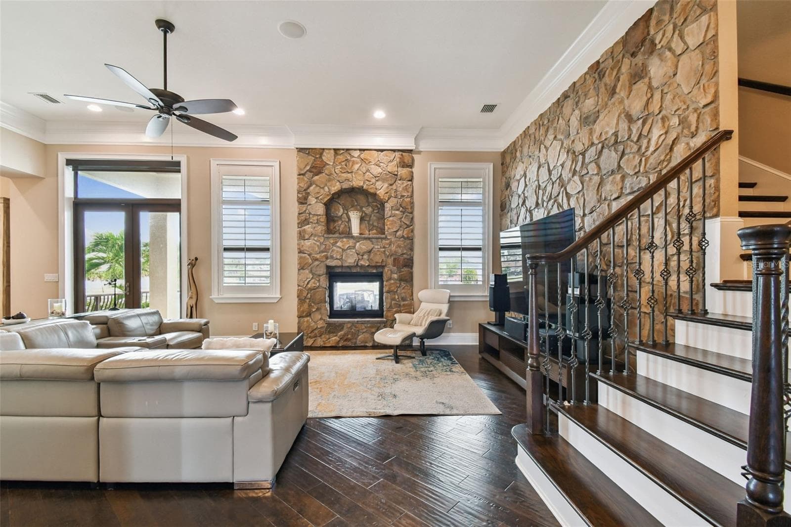 Single Family Residence at 5405 LEILANI DR, ST PETE BEACH, photo 13 of 90