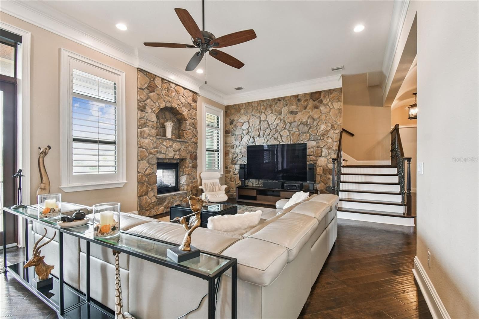 Single Family Residence at 5405 LEILANI DR, ST PETE BEACH, photo 15 of 90