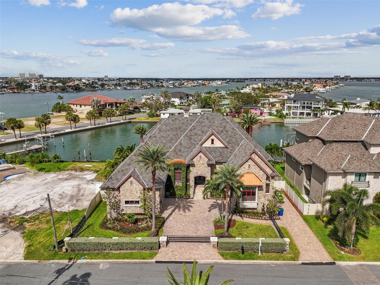 Single Family Residence at 5405 LEILANI DR, ST PETE BEACH, photo 86 of 90