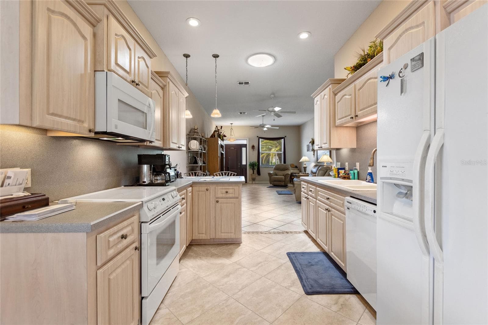 Single Family Residence at 337 MOTORCOACH DR S, POLK CITY, photo 14 of 26