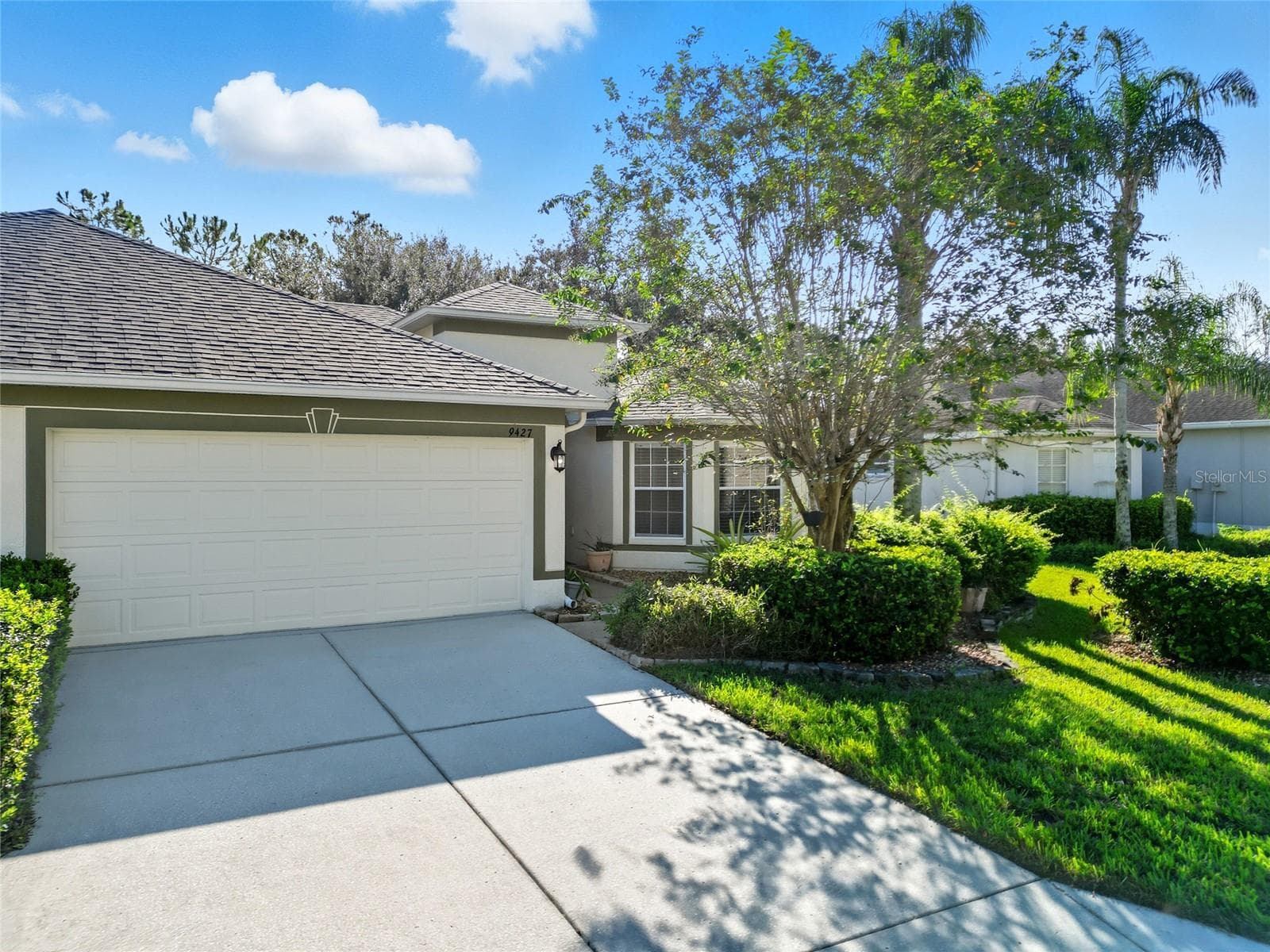 Villa at 9427 ROLLING CIR, SAN ANTONIO, photo 2 of 43