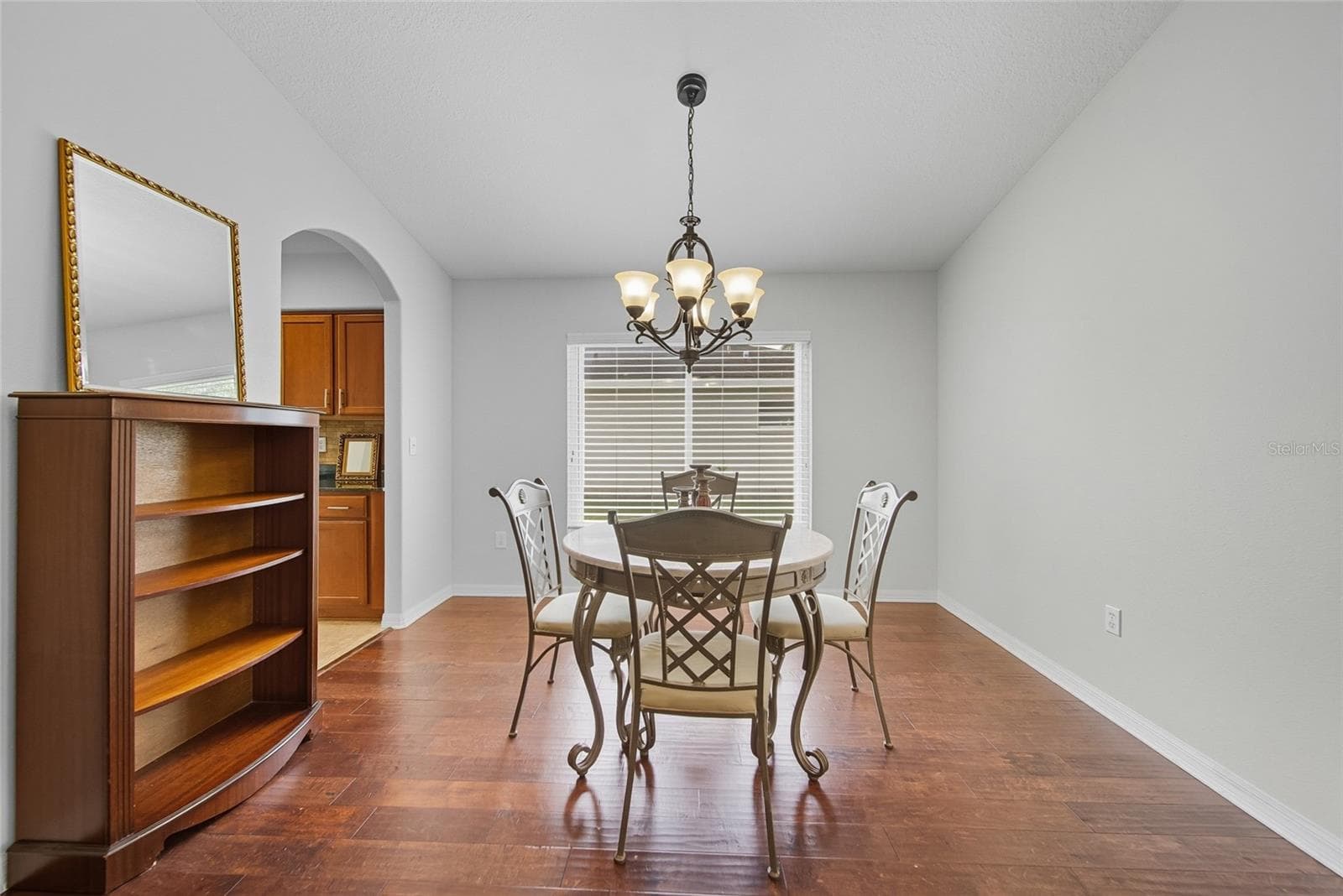 Dining room - 9427 ROLLING CIR, SAN ANTONIO