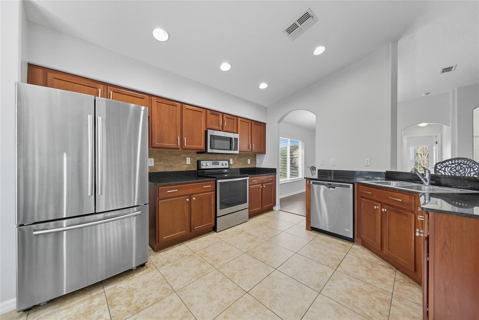 Villa at 9427 ROLLING CIR, SAN ANTONIO, photo 20 of 43