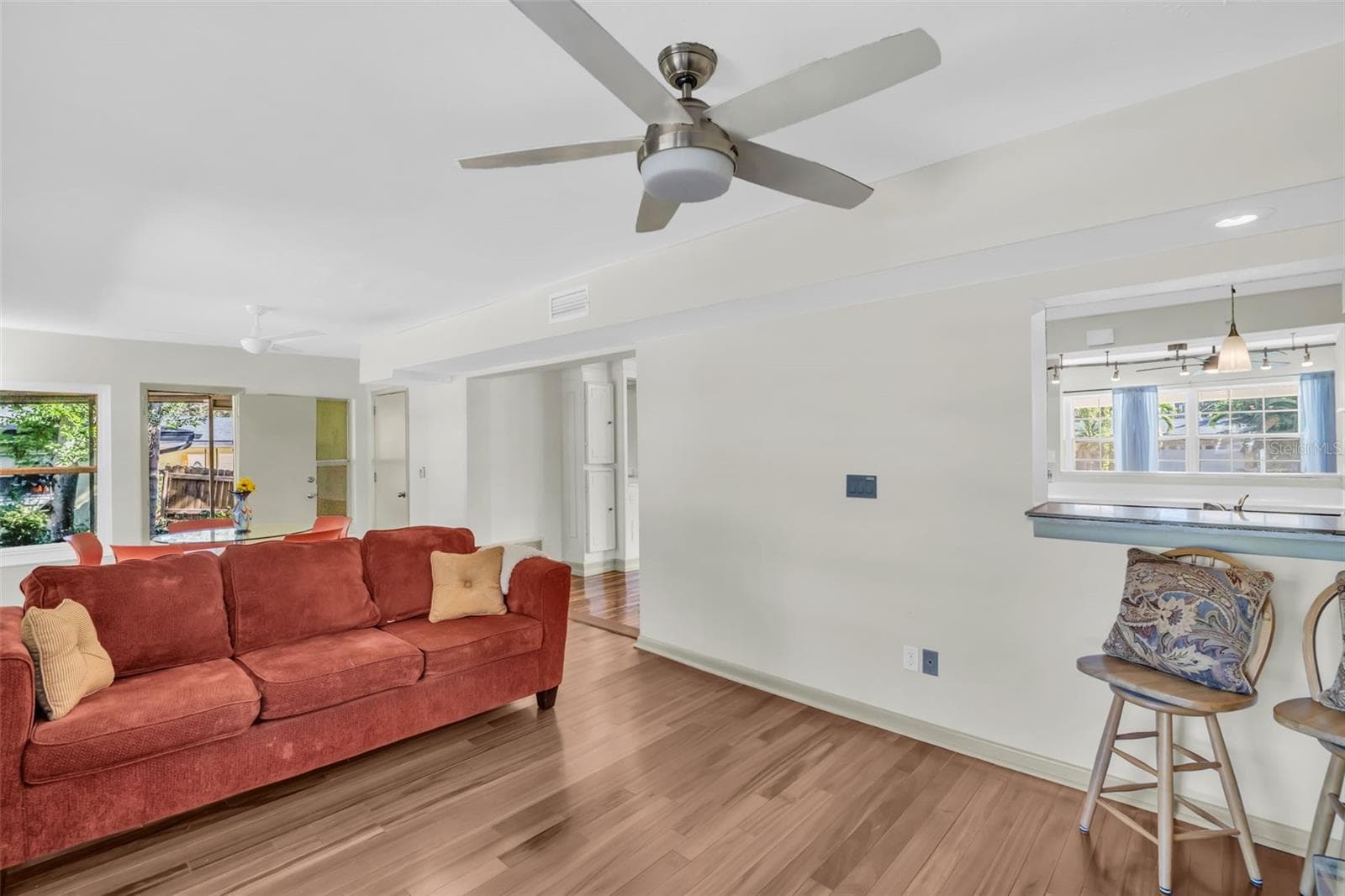 Family Rm with Kitchen Bar access - 1182 NORWOOD AVE, CLEARWATER