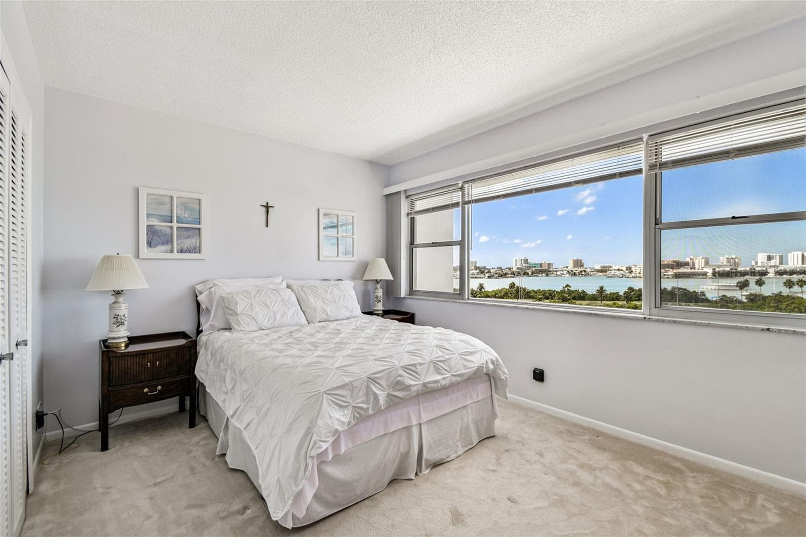 Condominium at 31 ISLAND WAY #609, CLEARWATER BEACH, photo 14 of 65