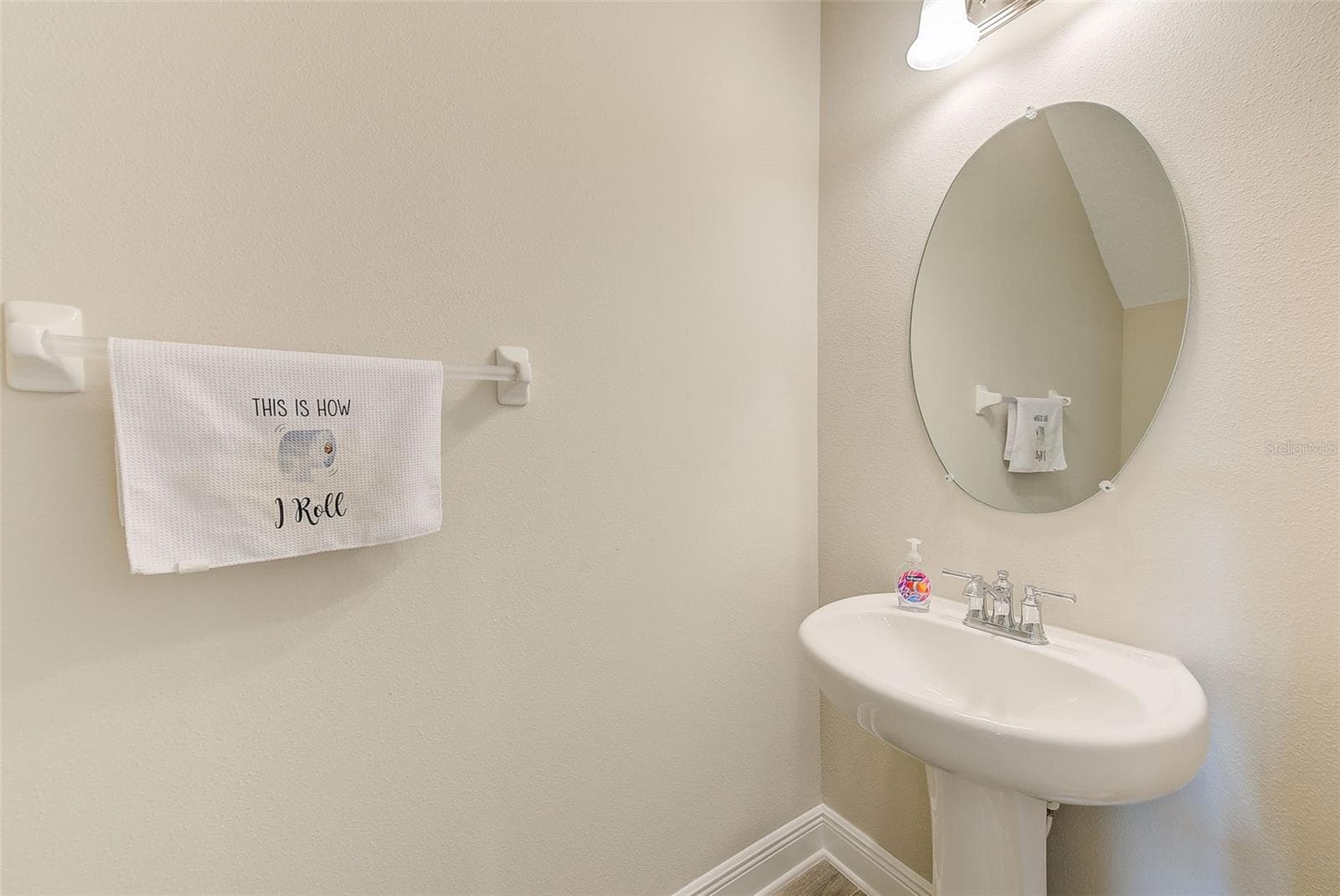 Townhouse at 2441 FOGGY CREEK CIR, CLEARWATER, photo 14 of 36