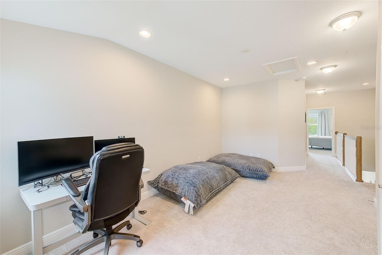 Townhouse at 2441 FOGGY CREEK CIR, CLEARWATER, photo 21 of 36