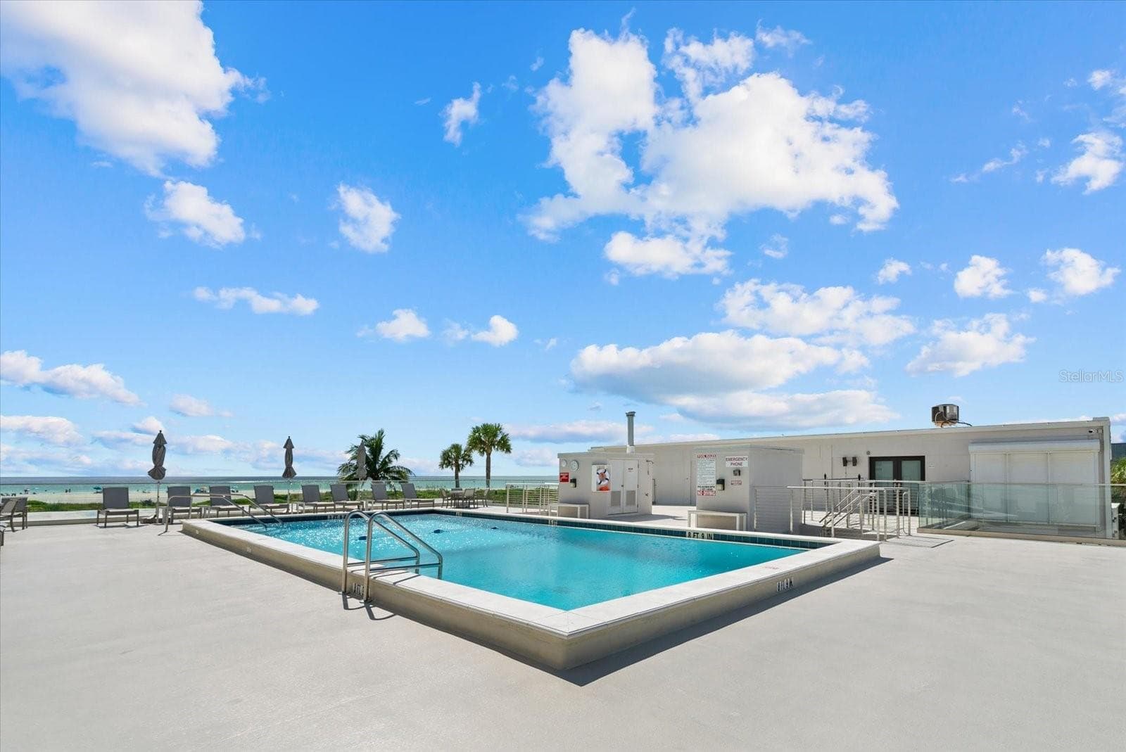 Condominium at 5400 OCEAN BLVD #9-4, SARASOTA, photo 13 of 54