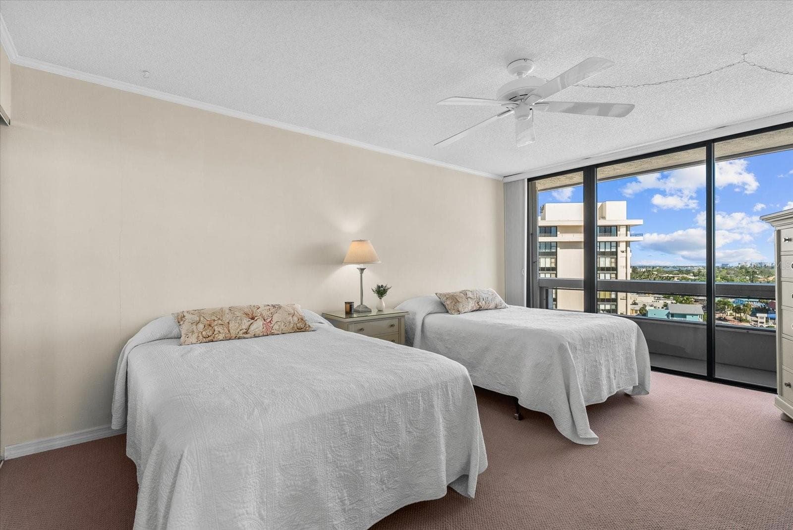 Condominium at 5400 OCEAN BLVD #9-4, SARASOTA, photo 41 of 54