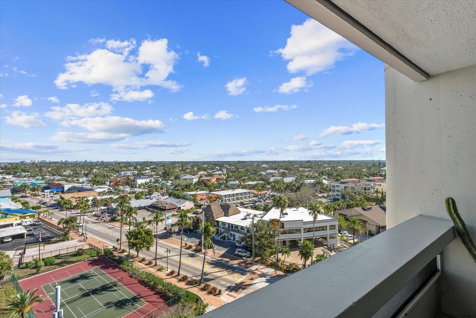 Condominium at 5400 OCEAN BLVD #9-4, SARASOTA, photo 45 of 54