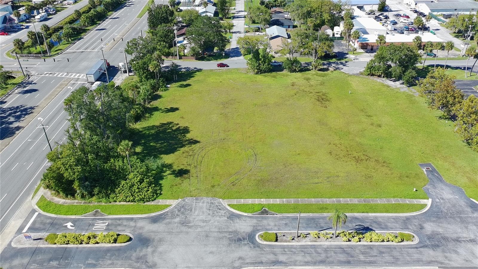Looking North - 945 6TH ST, DAYTONA BEACH