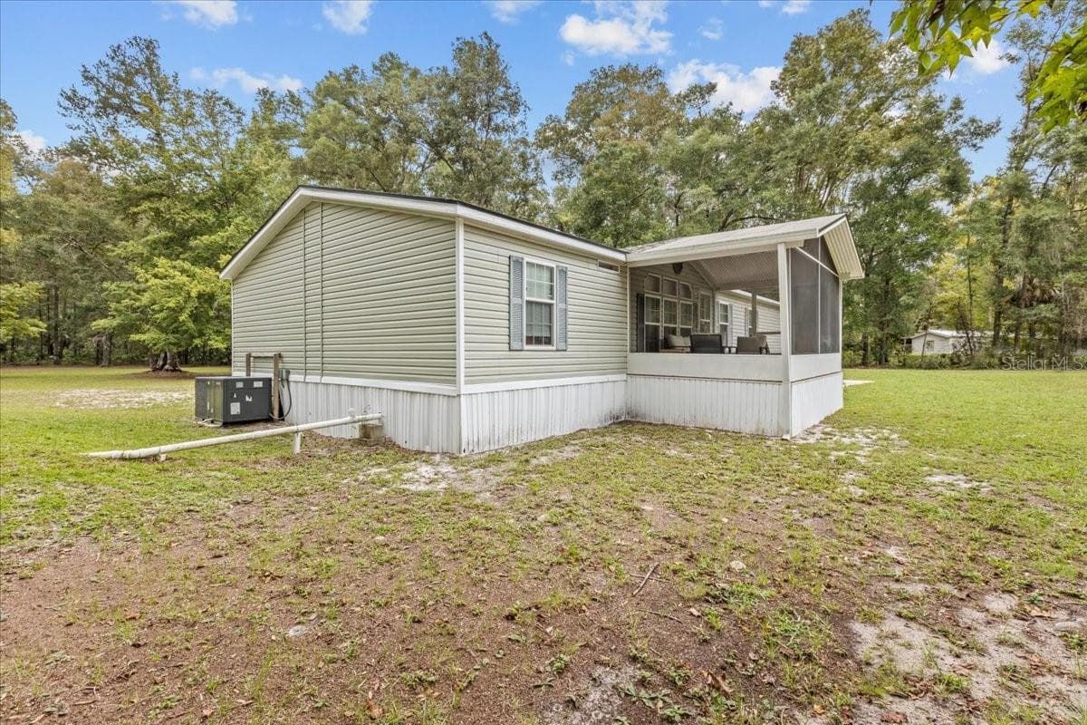 Manufactured Home at 1549 NE 642ND ST, OLD TOWN, photo 4 of 39